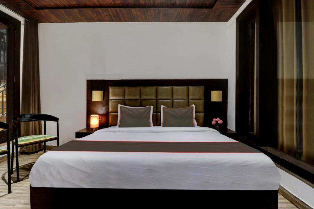 Mount View - A Luxurious Stay Bhowali Nainital Exteriör bild